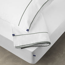 Load image into Gallery viewer, olive