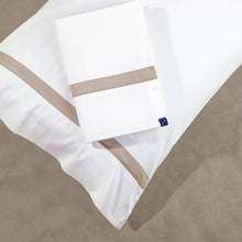 Load image into Gallery viewer, beige